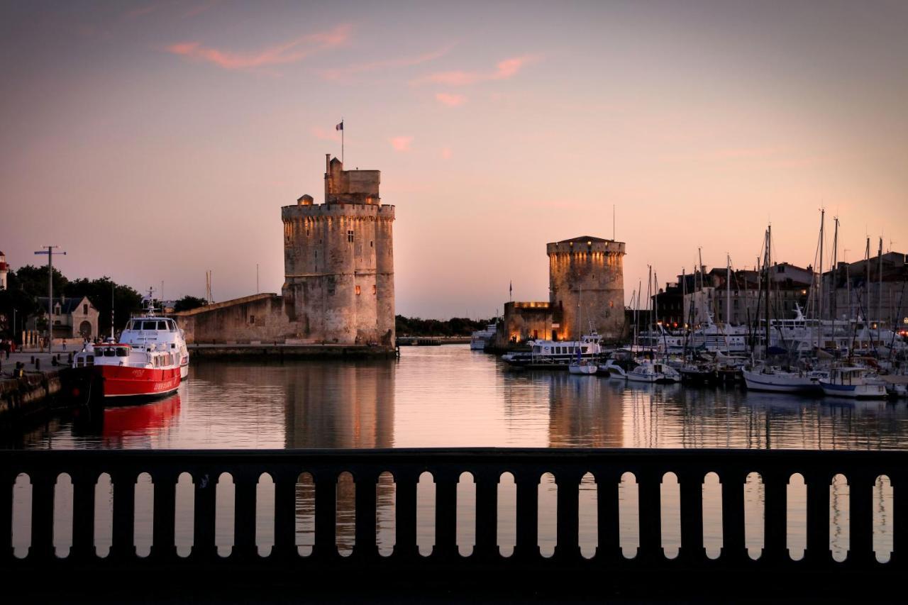 Un Hôtel En Ville La Rochelle (Charente-Maritime) Exterior foto